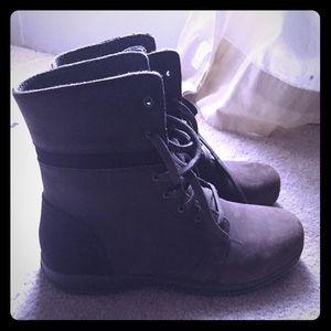 Chacos boots